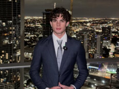 כוכב הרשת בריידן אריק פיטרס