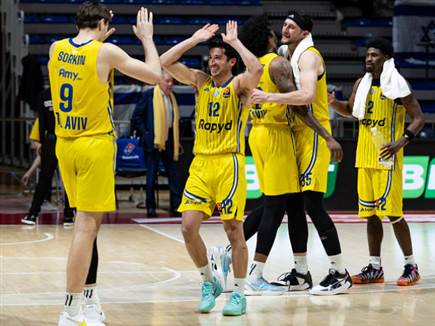 (Photo by Srdjan Stevanovic/Euroleague Basketball via Getty Images (צילום: ספורט 5)