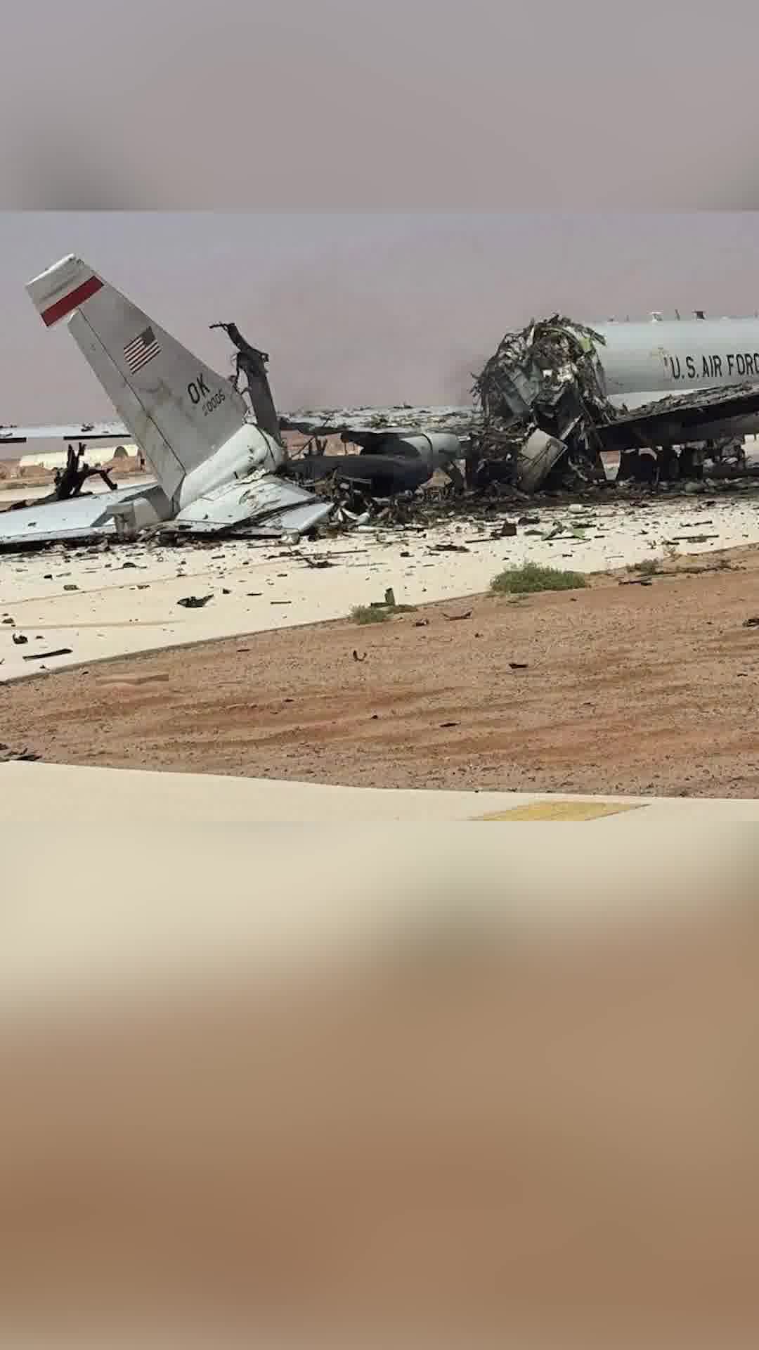 התמונות שחושפות: מטוס ה-E3 Sentry המתקדם של צבא ארה"ב שהותקף בבסיס בסעודיה הושמד ולא "ניזוק"