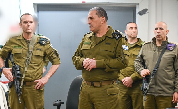 הרמטכ״ל, ראש אמ"ן וראש אגף המבצעים בהערכת מצב