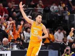 (Photo by Michael Reaves/Getty Images) (צילום: ספורט 5)