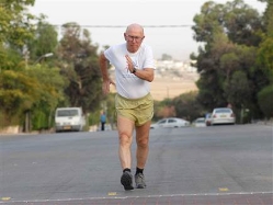 הלך על כל התארים. פרופ` שאול לדני (צילום ארכיון: דני מכליס, אוניבר (צילום: ספורט 5)