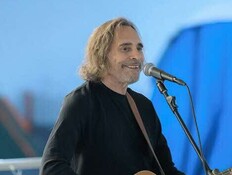 הופעה של חמי רודנר כחלק מהמיזם התרבותי של עיריית תל-אביב יפו