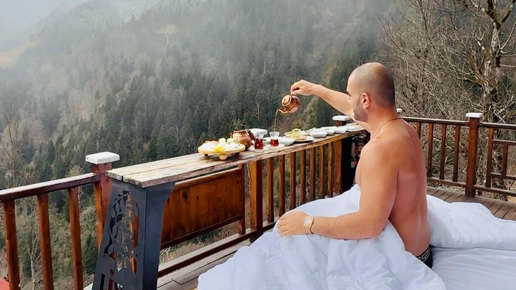 בלוגר התיירות איציק בלס