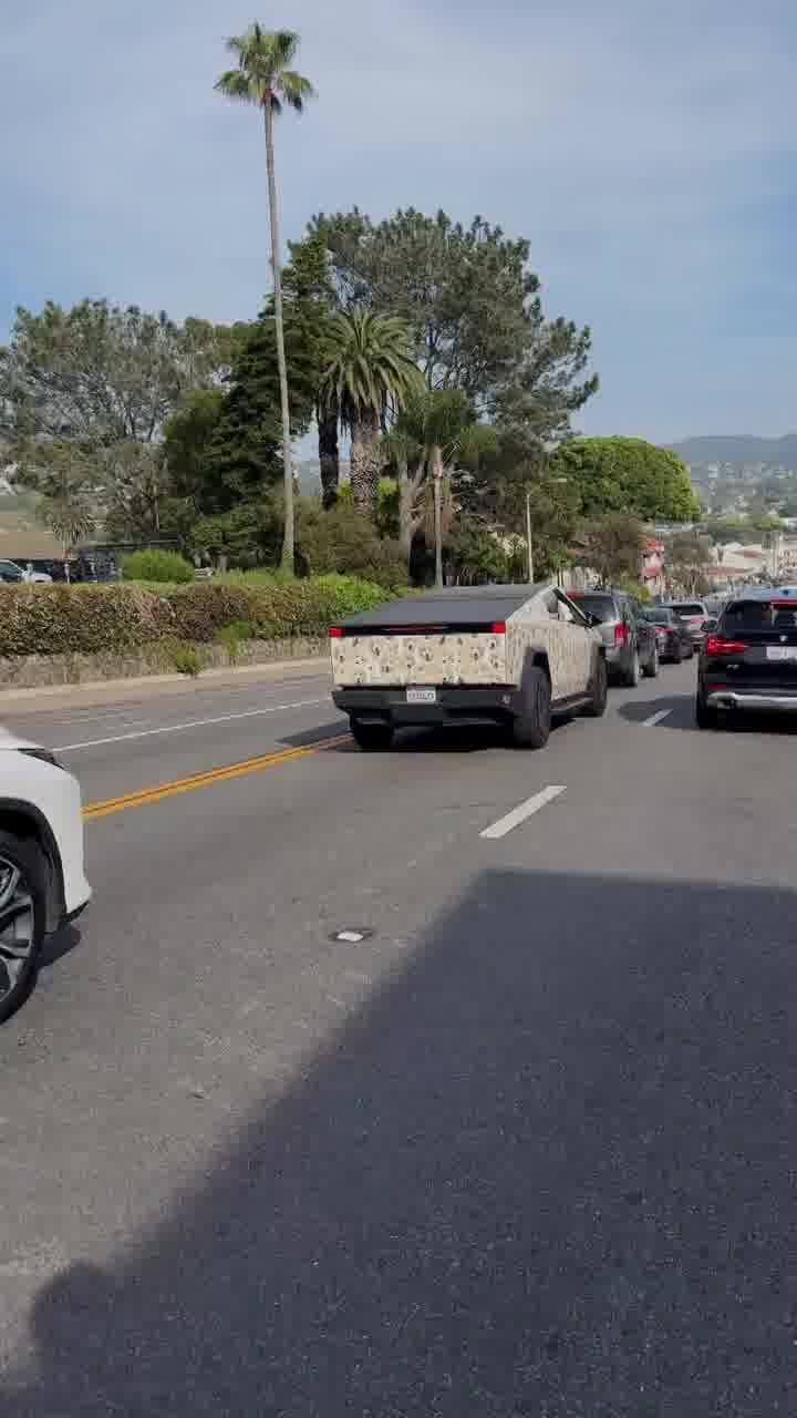 לא יודעים מה איתכם, אבל לנו זה מרגיש כמו רכב סביר לגמרי
