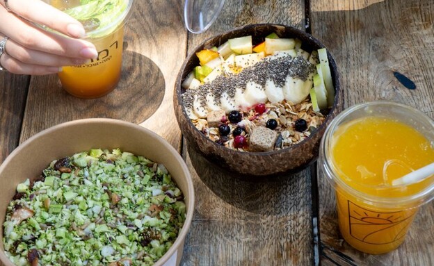 רמותה - עגלת קפה, לשימוש כתבות קופטרייל בלבד רמותה - עגלת קפה, לשימוש כתבות קופטרייל בלבד