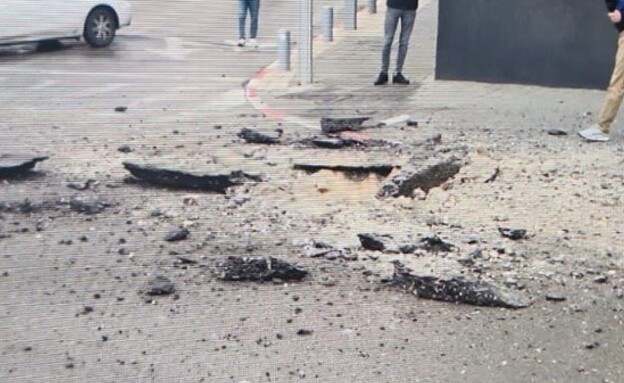 פגיעת ראש קרב מתפצל בתל אביב פגיעת ראש קרב מתפצל בתל אביב