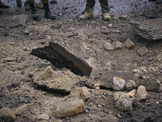 14 פצועים מטיל מתפזר בבני ברק, 2 ילדים במצב אנוש וקשה