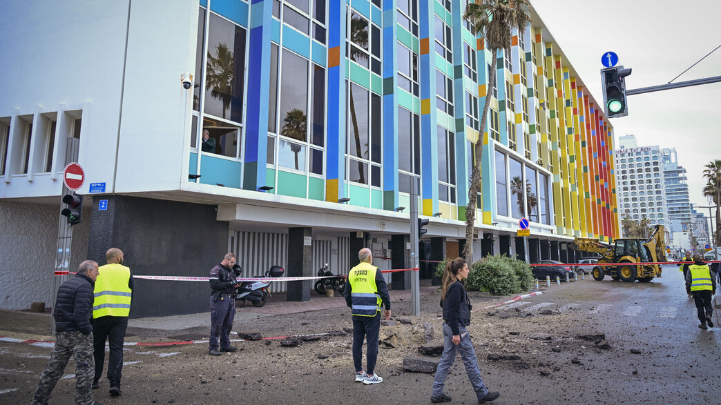 פגיעת ראש קרב מתפצל בתל אביב פגיעת ראש קרב מתפצל בתל אביב