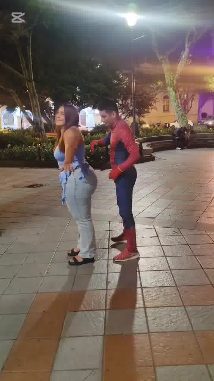 מה קורה ספיידרמן? מה ניסית לעשות פה בעצם?