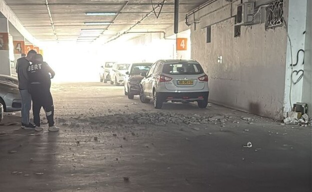 זירת הפגיעה בקריית אתא זירת הפגיעה בקריית אתא
