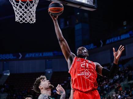 טאי אודיאסי התעלה (Yulian Todorov/Euroleague Basketball via Getty  (צילום: ספורט 5)