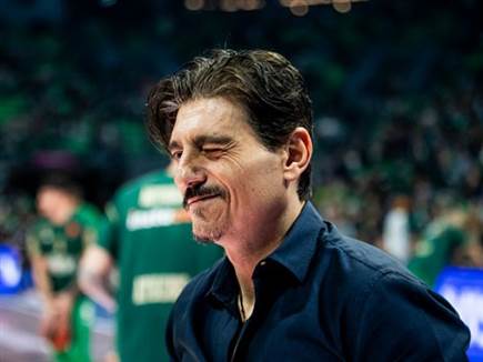 דימטריס יאנקופולוס. מפתיע (Panagiotis Moschandreou/Euroleague Bask דימטריס יאנקופולוס. מפתיע (Panagiotis Moschandreou/Euroleague Bask