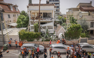 הרס כתוצאה מפגיעה ברמת גן (צילום: מרים אלסטר, פלאש 90)