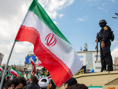 תקיפת תשתיות האנרגיה באיראן: צעד שקשה להימנע ממנו