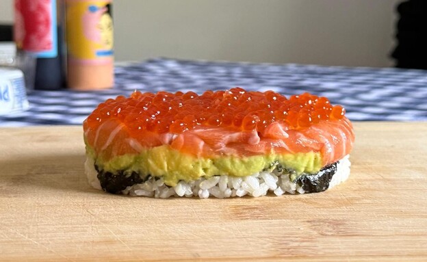 עוגת סושי ביתית.2 עוגת סושי ביתית.2