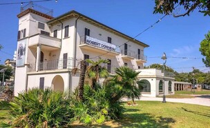 הווילה של בניטו מוסוליני שמוצעת למכירה באיטליה