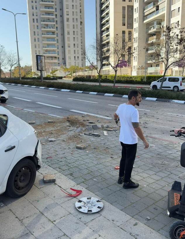 הקיוסק בפתח תקווה שנפגע 3 פעמים