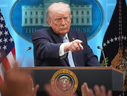 טראמפ לאיראן: "ציוויליזציה שלמה תמות הלילה"