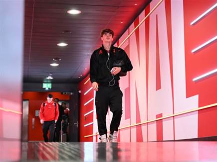 נולד אחרי שרונאלדו עבר לריאל מדריד (Stuart MacFarlane/Arsenal FC v (צילום: ספורט 5)