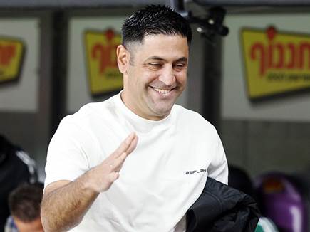 ״זה חסר תקדים לעשות את מה שעשינו בבית״ (אלן שיבר) (צילום: ספורט 5)