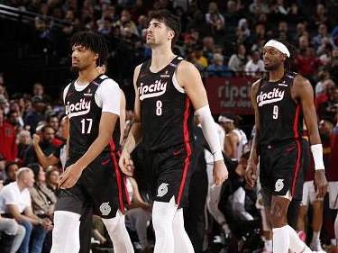 (Photo by Cameron Browne/NBAE via Getty Images) (צילום: ספורט 5)