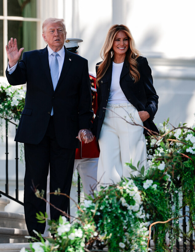 נעלי האביב של מלניה