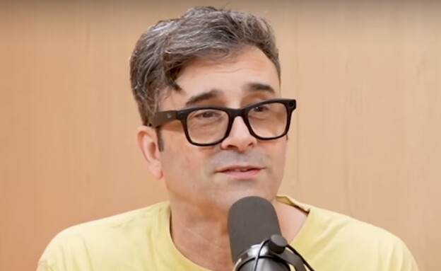 גיא לואל בפודקאסט "לשחרר את הדב" (צילום: בית הפודיום, צילום מסך) גיא לואל בפודקאסט "לשחרר את הדב" (צילום: בית הפודיום, צילום מסך)