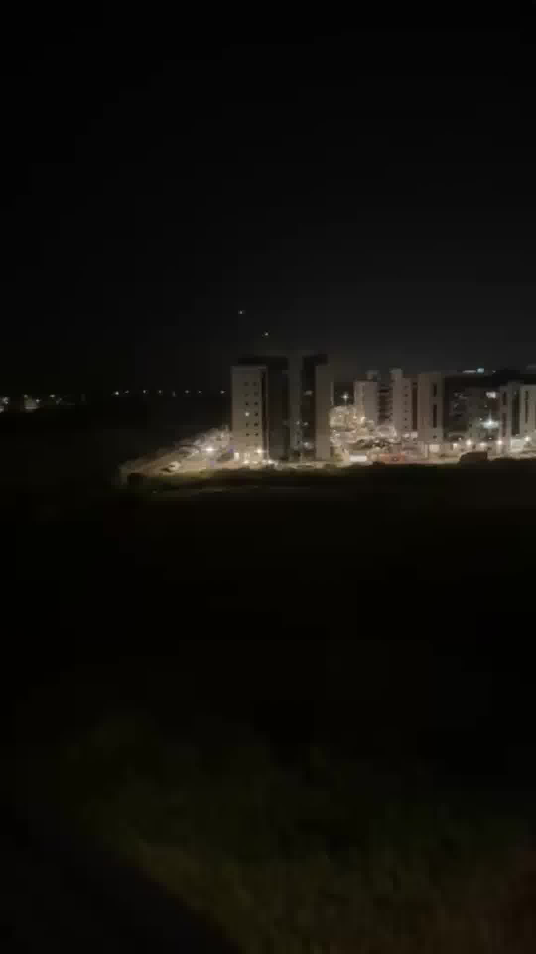 כך נראים הטילים של חיזבאללה לגוש דן: מיליונים נכנסו לממ"ד