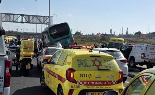 תיעוד התאונה במחלף פולג