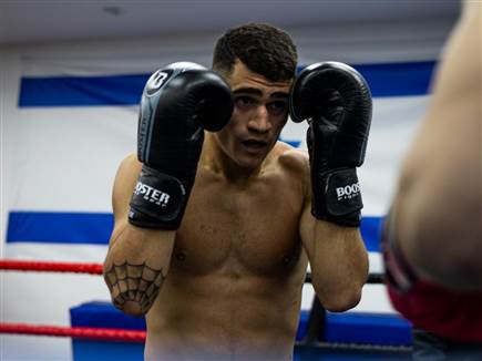 &ldquo;אני אשבור אותו פיזית ומנטלית&ldquo;. חיות (אלכס קופלקוב) (צילום: ספורט 5)