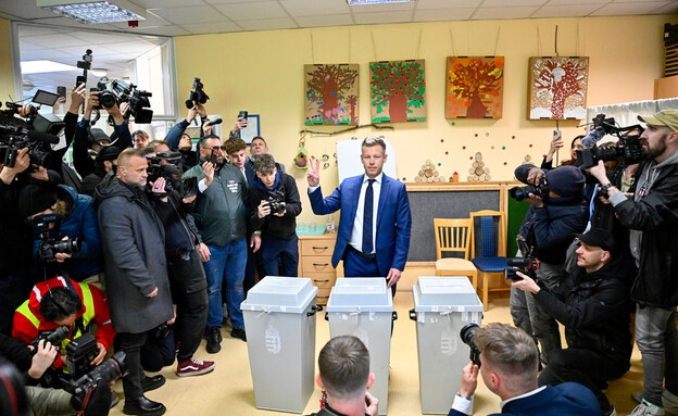 פטר מגיאר פטר מגיאר