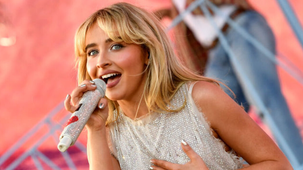 סברינה קרפנטר סברינה קרפנטר