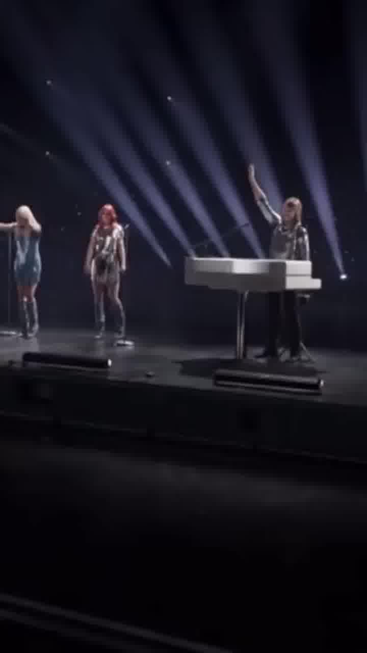 הצלחה מסחררת: מופע ההולוגרמות של להקת ABBA חוגג ארבעה מיליון צופים מאז שהתחיל ב-2022
