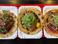 הטאקו הכי חדש וטרנדי בתל אביב. טאקו לוליטה (צילום: לין לוי, mako אוכל) הטאקו הכי חדש וטרנדי בתל אביב. טאקו לוליטה (צילום: לין לוי, mako אוכל)