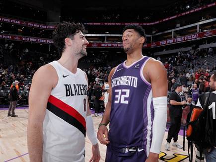 קרדוול ואבדיה. נפגשו גם ביד אליהו (Getty) קרדוול ואבדיה. נפגשו גם ביד אליהו (Getty)