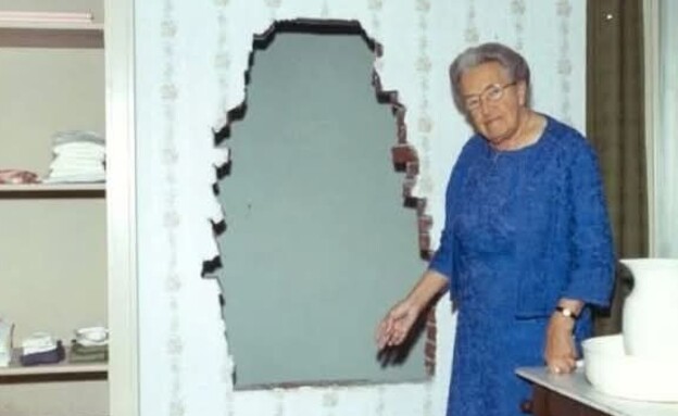 קורי טן בום