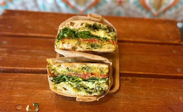 הכריכים של לומא זכרון יעקב הכריכים של לומא זכרון יעקב