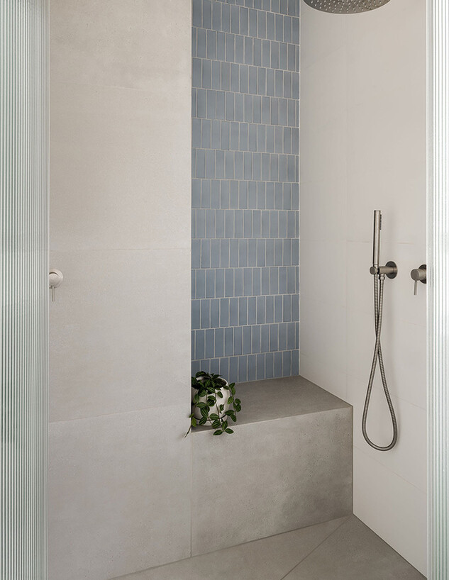 עיצוב קים דרמון, ג, ספסל בנוי מקלחת מאסטר