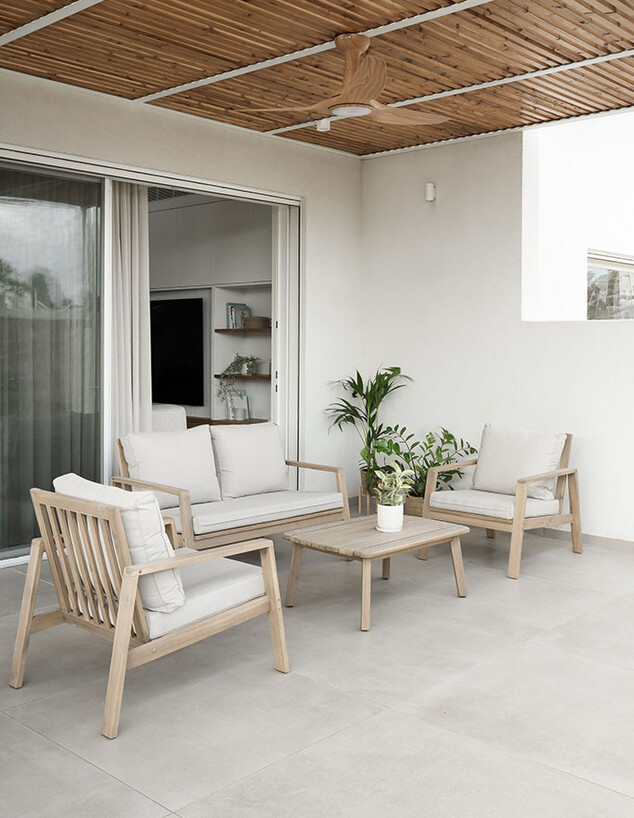 עיצוב קים דרמון, ג, פינת ישיבה