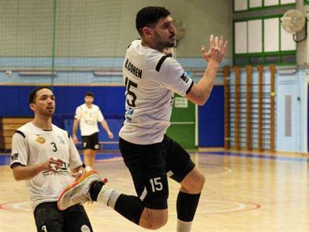 ראשל"צ מחכה (צילום: אגם כהן) ראשל"צ מחכה (צילום: אגם כהן)