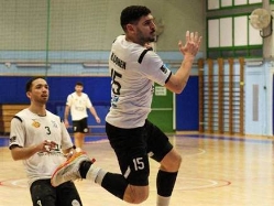 ראשל"צ מחכה (צילום: אגם כהן) (צילום: ספורט 5)