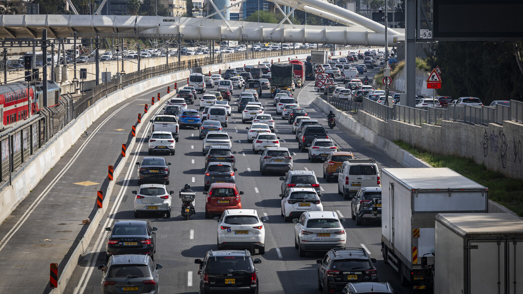 פקק תנועה בנתיבי איילון, 9 באפריל 2026 פקק תנועה בנתיבי איילון, 9 באפריל 2026