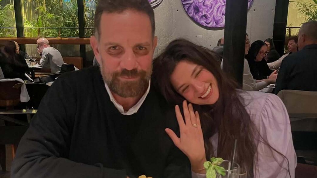 מיקי לאון וארוסתו אלינה זילברמן