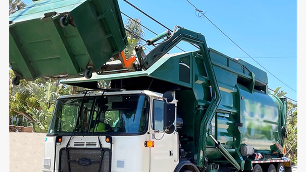 הזבל שנשפך בחצר