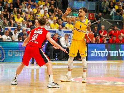 ווילבקין נגד הפועל. הזמנים השתנו: &ldquo;תסתכל על התקציבים&ldquo; (אלן שיבר) (צילום: ספורט 5)