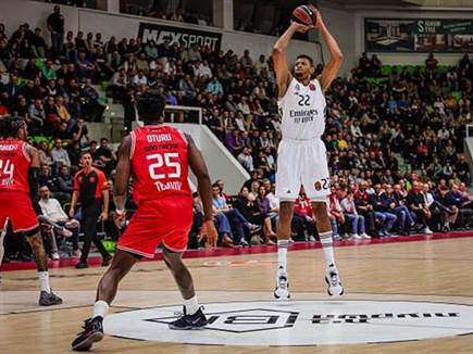 sportFive1703167 sportFive1703167