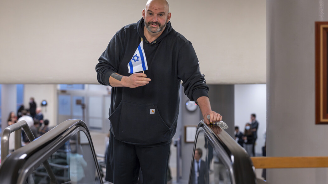 ג'ון פטרמן עם דגל ישראל