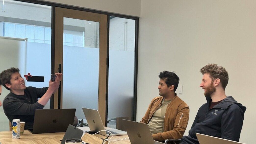 כולם נוטשים? גל עזיבות בחברה של אלטמן