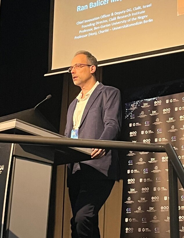 פרופ' בליצר